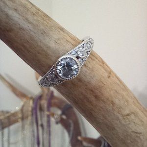 Engagement/Wedding Ring